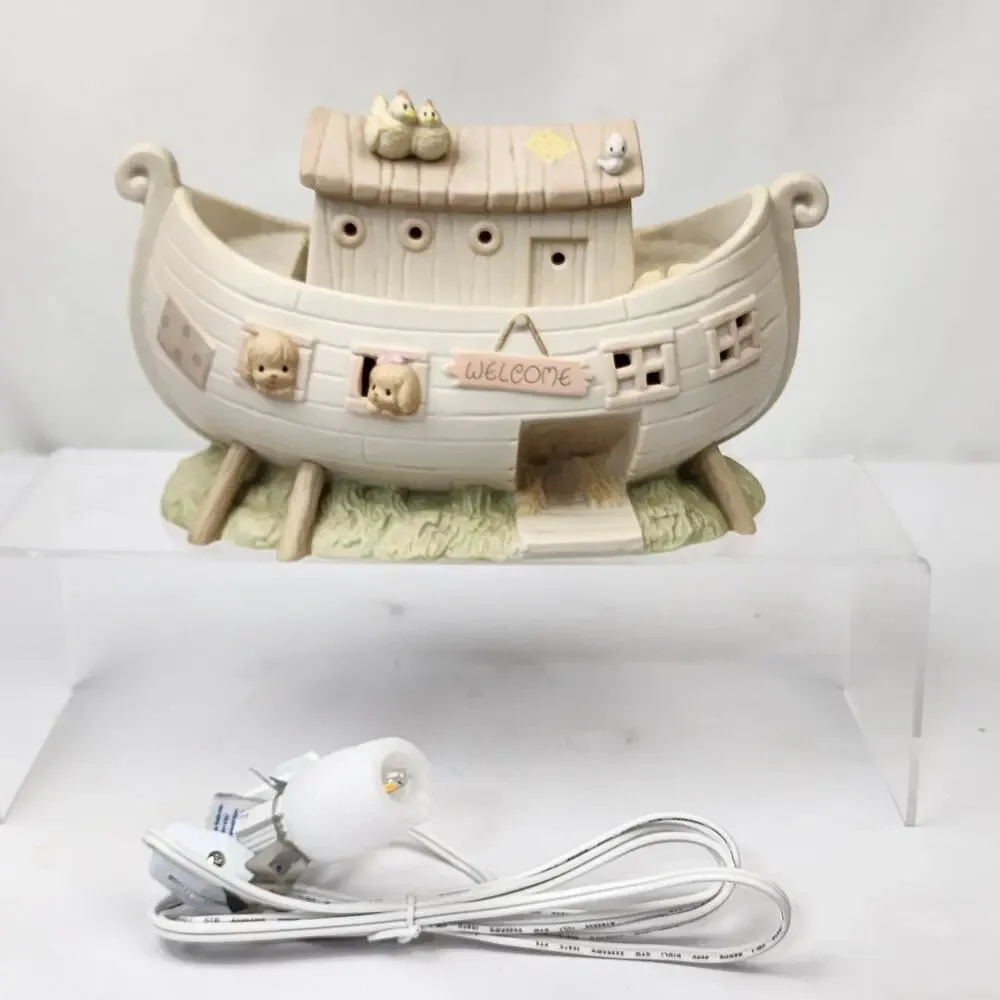 1992 Precious Moments Collection Noah's Ark Lit Porcelain 